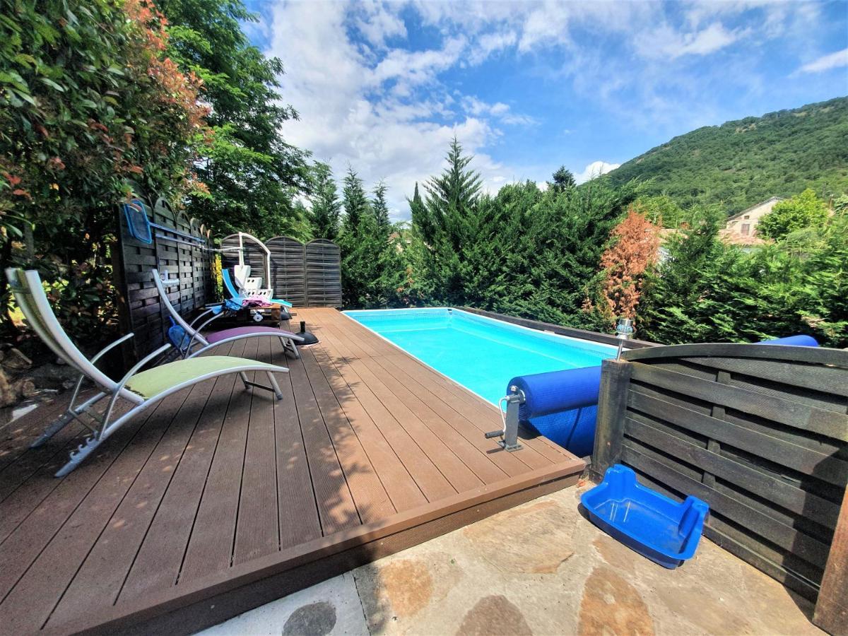 Mes Maisons Gardoises, Two Gites Sleeping 13 With Two Private Pools, Kids Room, Laundry, Disco, Free Wifi, Linen And Dog'S Are Welcome Gagnières Exteriör bild