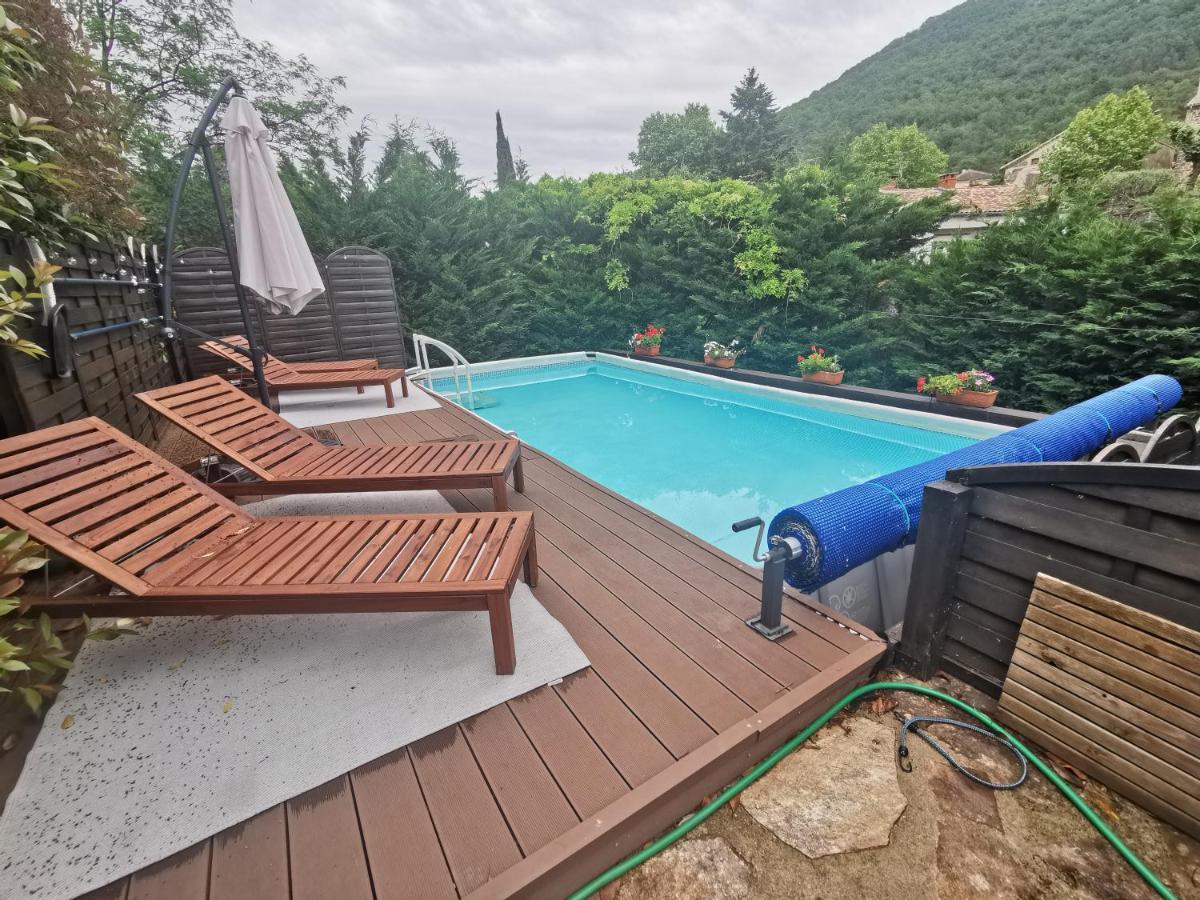 Mes Maisons Gardoises, Two Gites Sleeping 13 With Two Private Pools, Kids Room, Laundry, Disco, Free Wifi, Linen And Dog'S Are Welcome Gagnières Exteriör bild