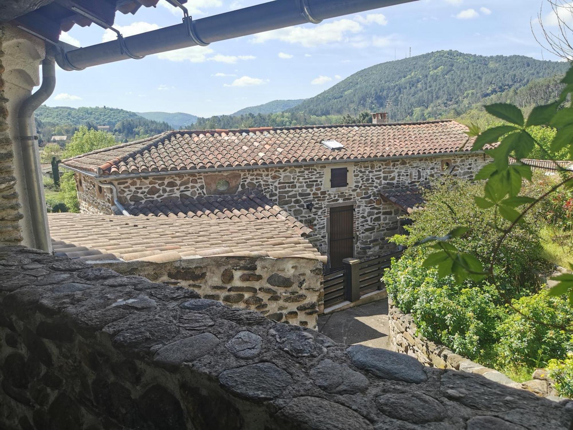 Mes Maisons Gardoises, Two Gites Sleeping 13 With Two Private Pools, Kids Room, Laundry, Disco, Free Wifi, Linen And Dog'S Are Welcome Gagnières Exteriör bild